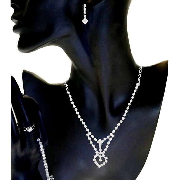 Jewellery set with necklace, bracelet, earrings and ring